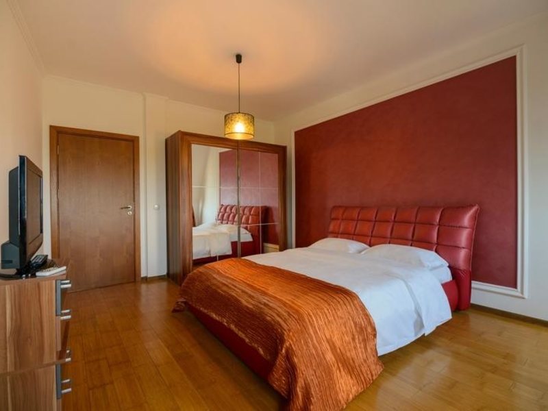 Purple Star Complex  167771