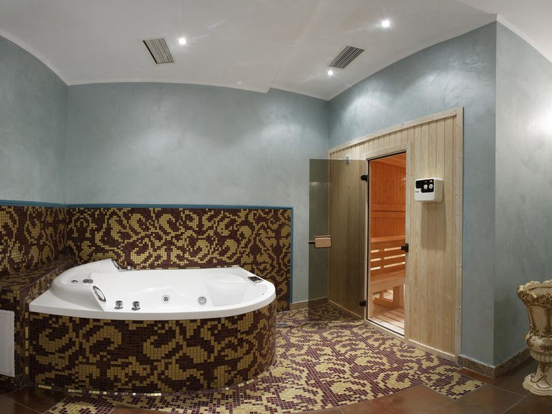 Purple Star Complex  167783