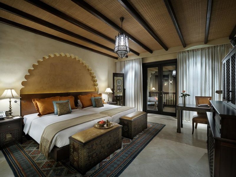 Qasr Al Sarab Desert Resort by Anantara 300028