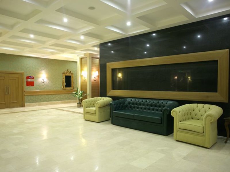 Queen Elizabeth Elite Suite Hotel & Spa 29669