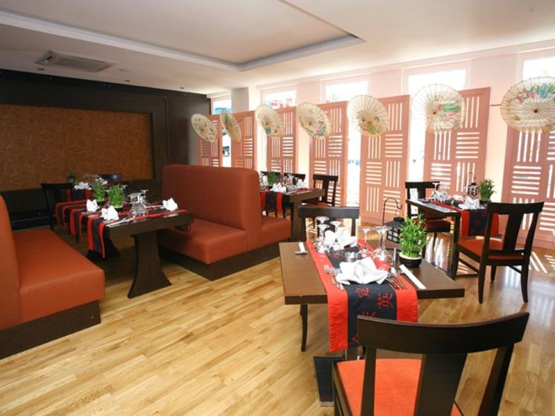 Queen Elizabeth Elite Suite Hotel & Spa 29670