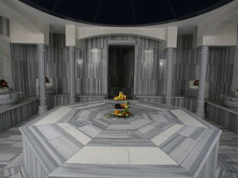 Queen Elizabeth Elite Suite Hotel & Spa 29679