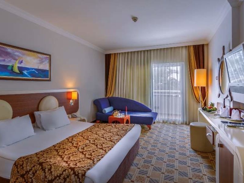 Queen Elizabeth Elite Suite Hotel & Spa 99889