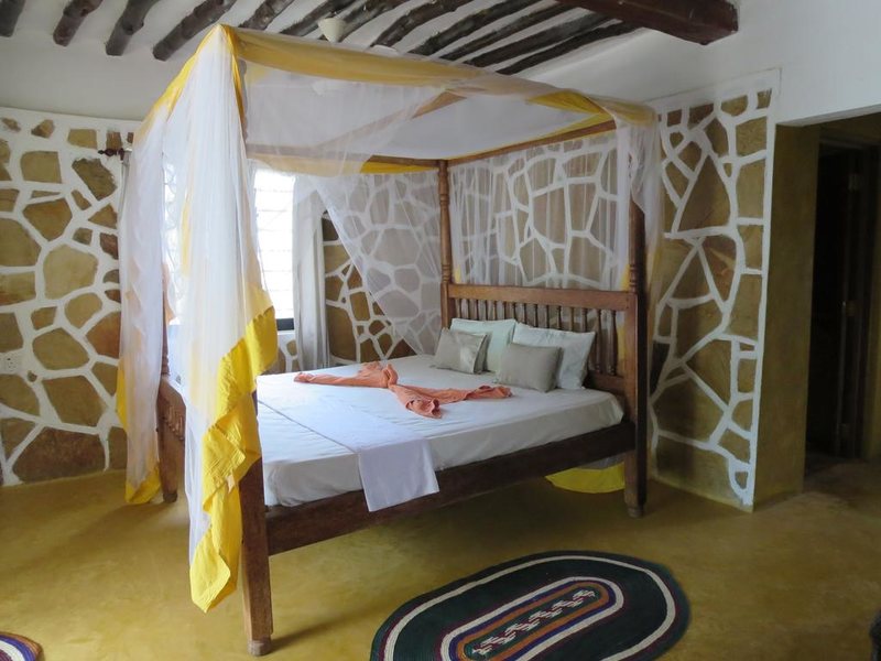 Queen Of Sheba Beach Lodge 229227