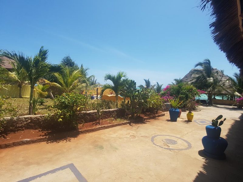 Queen Of Sheba Beach Lodge 229240