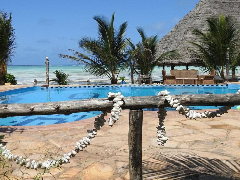 Queen Of Sheba Beach Lodge 229252