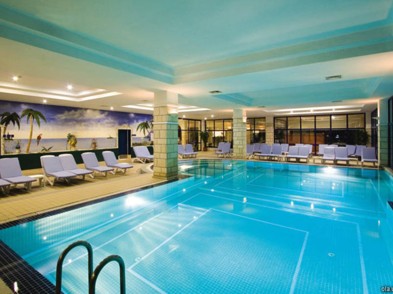 Queen’s Park Goynuk (ex 18936