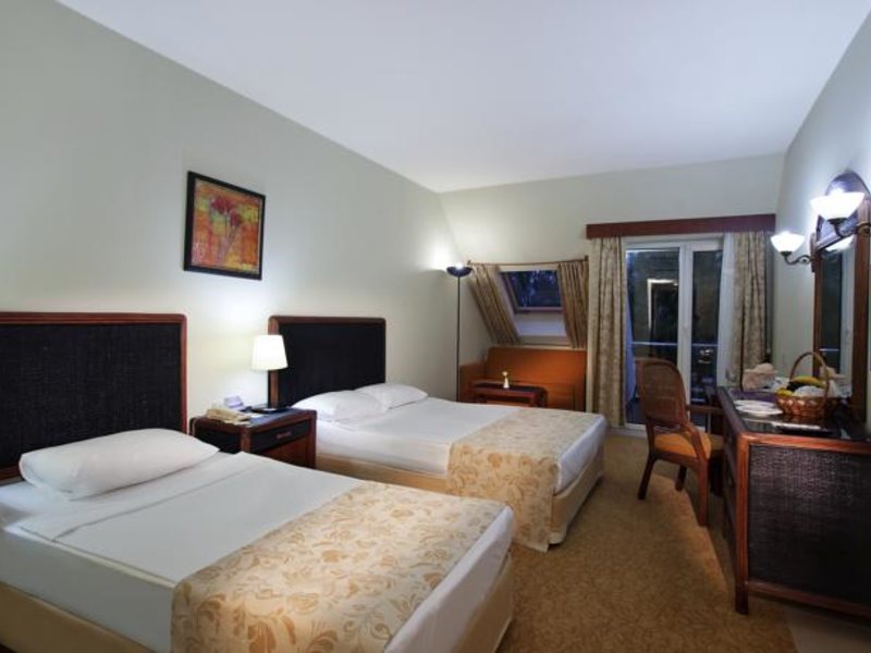 Queen’s Park Goynuk (ex 99910