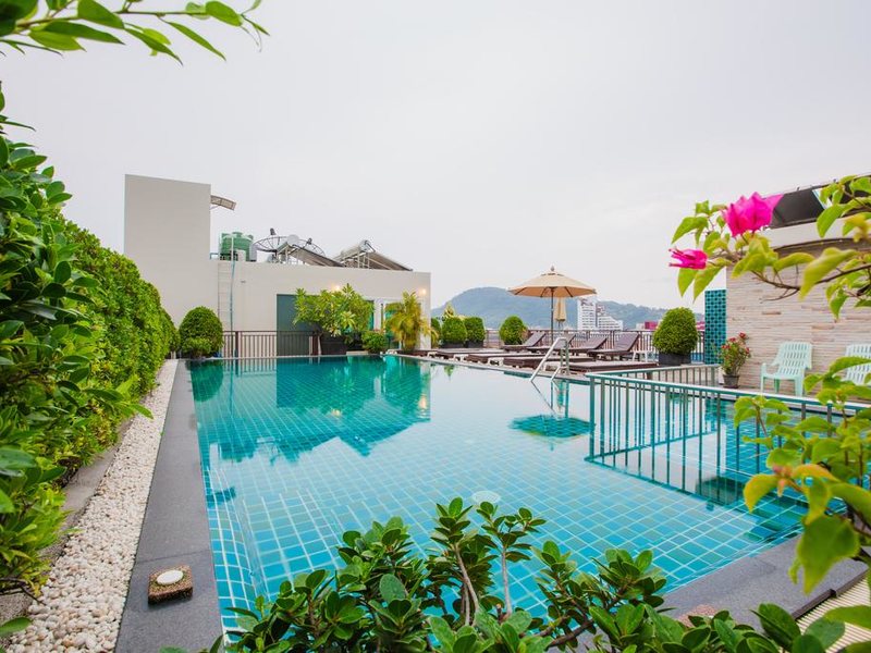 RCB Patong Hotel 210236