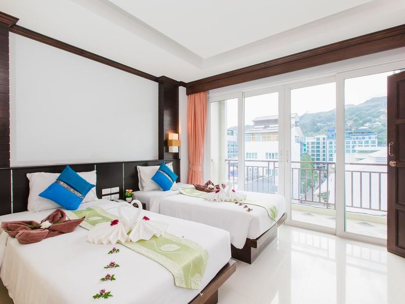 RCB Patong Hotel 210244