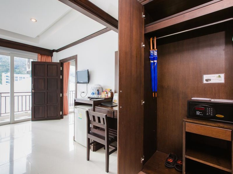 RCB Patong Hotel 210249