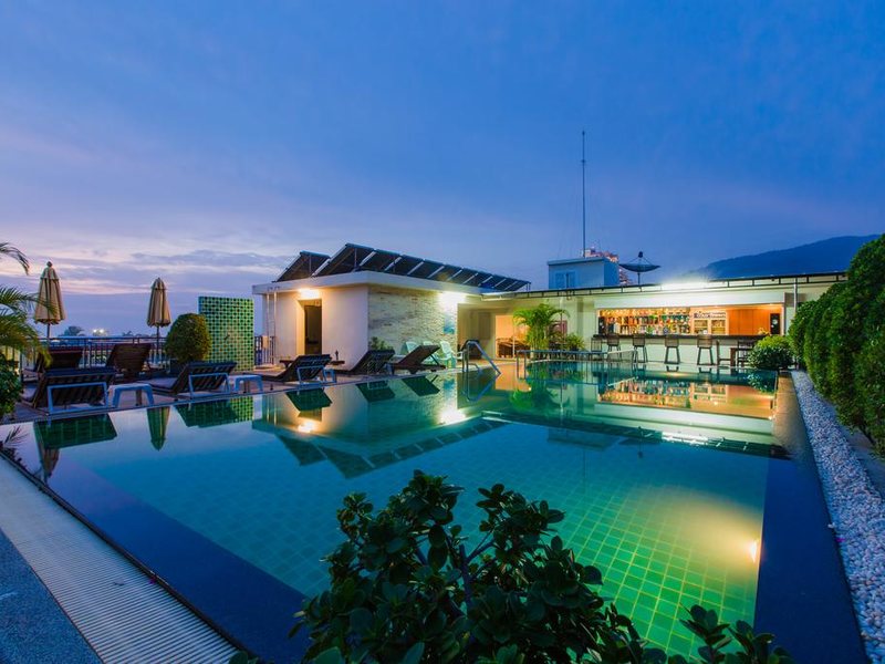 RCB Patong Hotel 210250