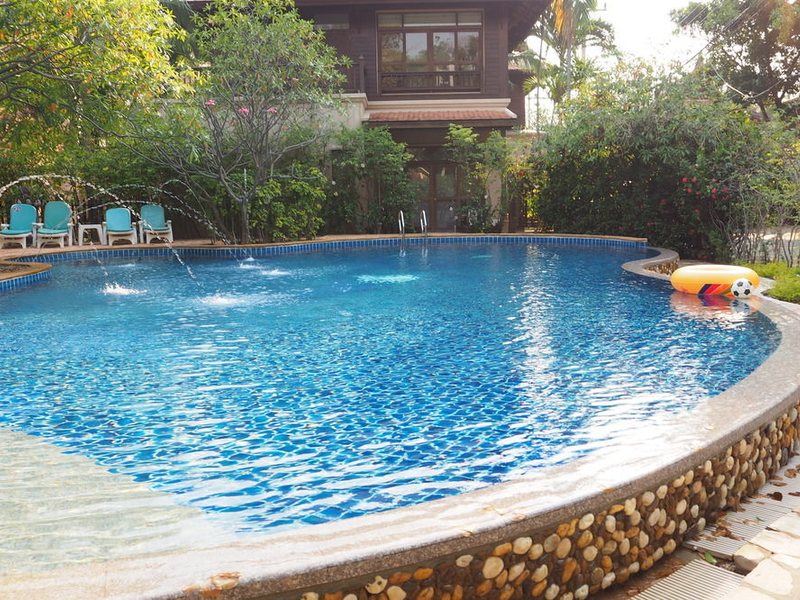 Rabbit Resort 156043