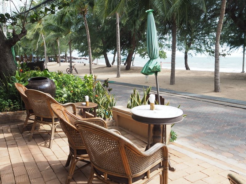 Rabbit Resort 156053