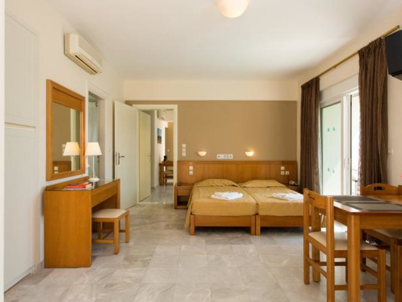 Radamanthys Apartments 98923