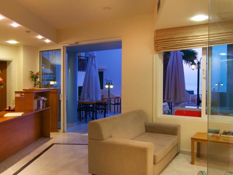 Radamanthys Apartments 98925