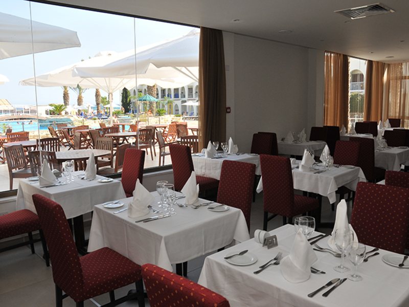Radisson Beach Resort Larnaca (ex 206982
