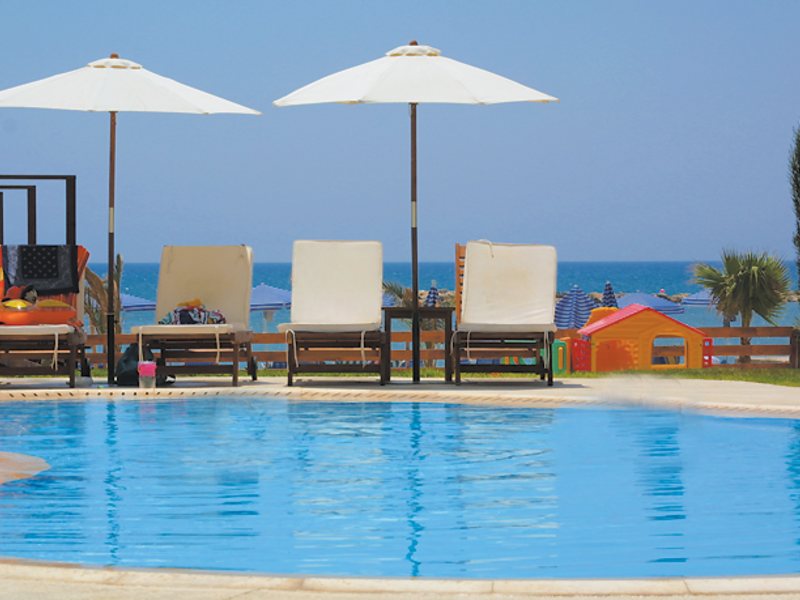 Radisson Beach Resort Larnaca (ex 206984