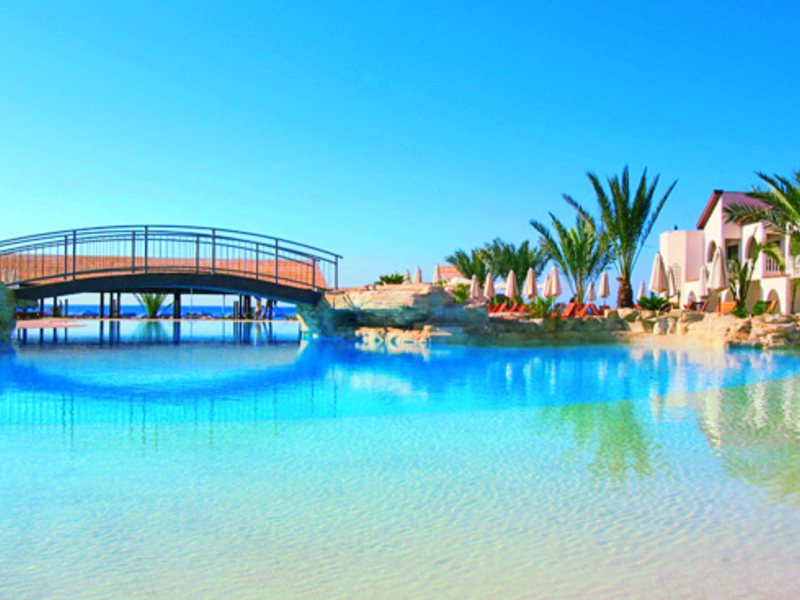 Radisson Beach Resort Larnaca (ex 206988