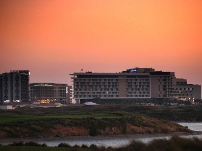 Radisson Blu Abu Dhabi Yas Island  48723