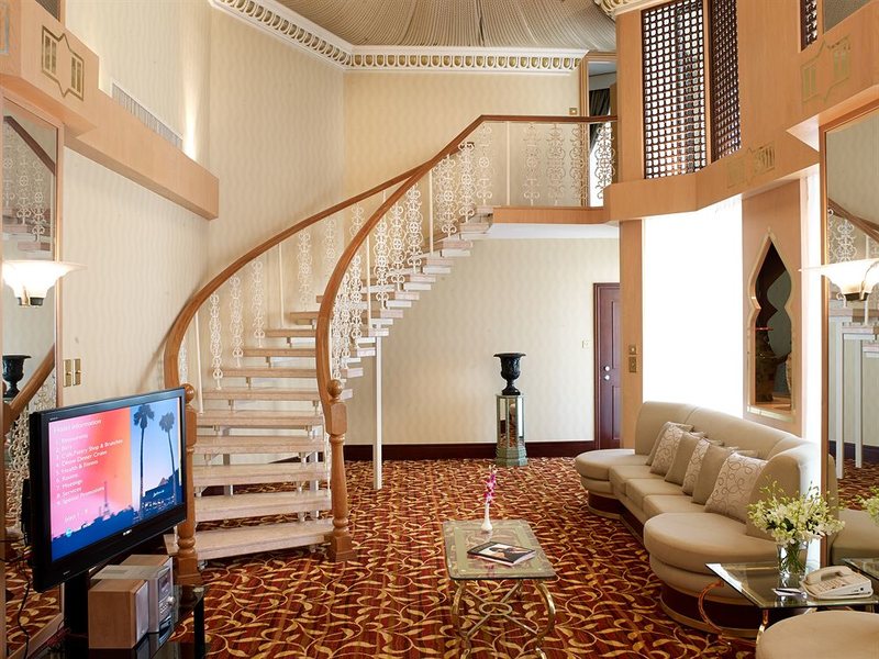 Radisson Blu Hotel Dubai Deira Creek 48820