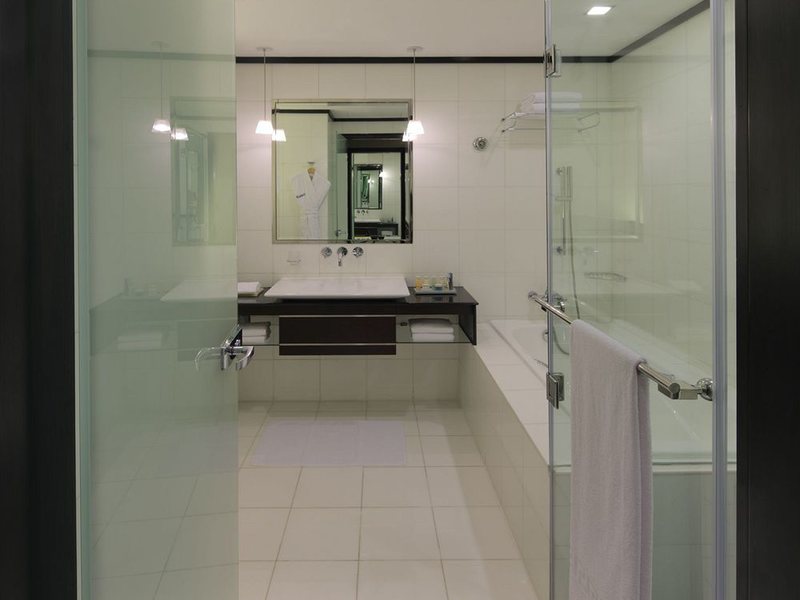 Radisson Blu Media City 48732