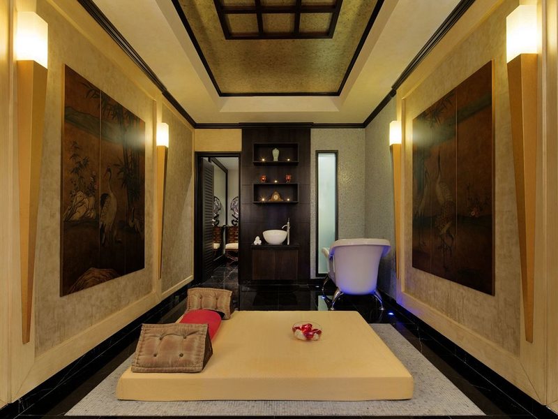 Radisson Blu Media City 48753