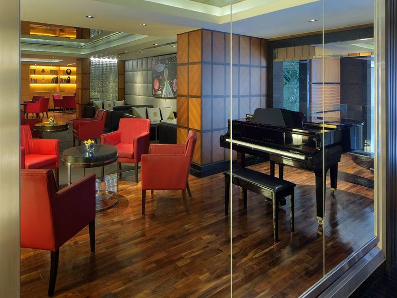 Radisson Blu Media City 48754