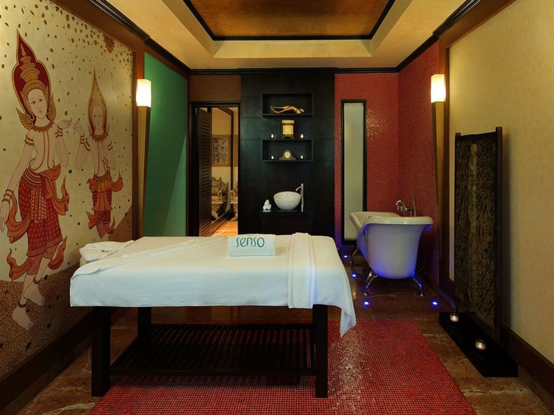 Radisson Blu Media City 48762