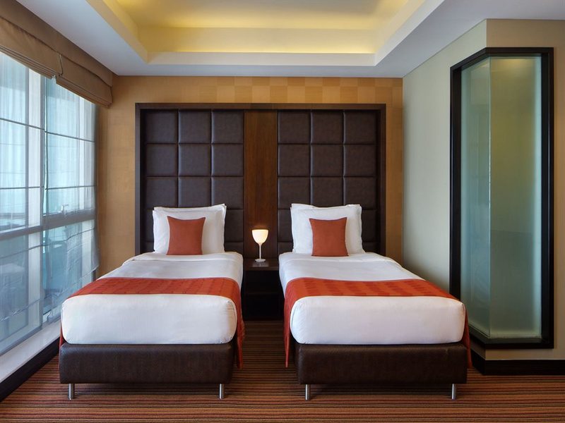 Radisson Blu Media City 48766