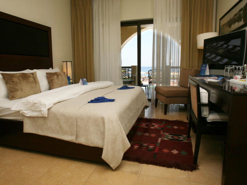 Radisson Blu Tala Bay Resort 120864
