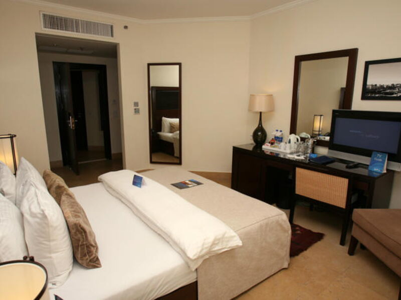 Radisson Blu Tala Bay Resort 120872