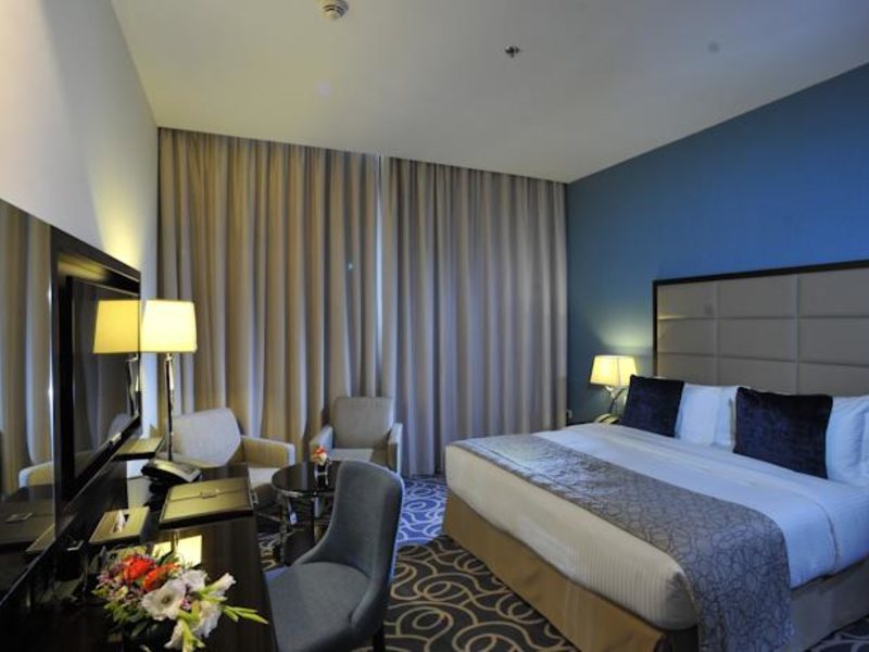 Ramada Abu Dhabi Corniche 119625