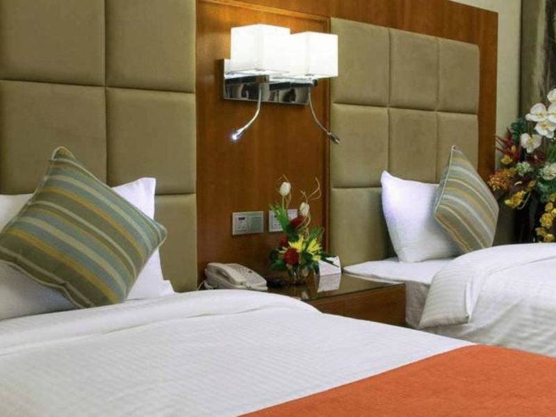 Ramada Chelsea Al Barsha 48884