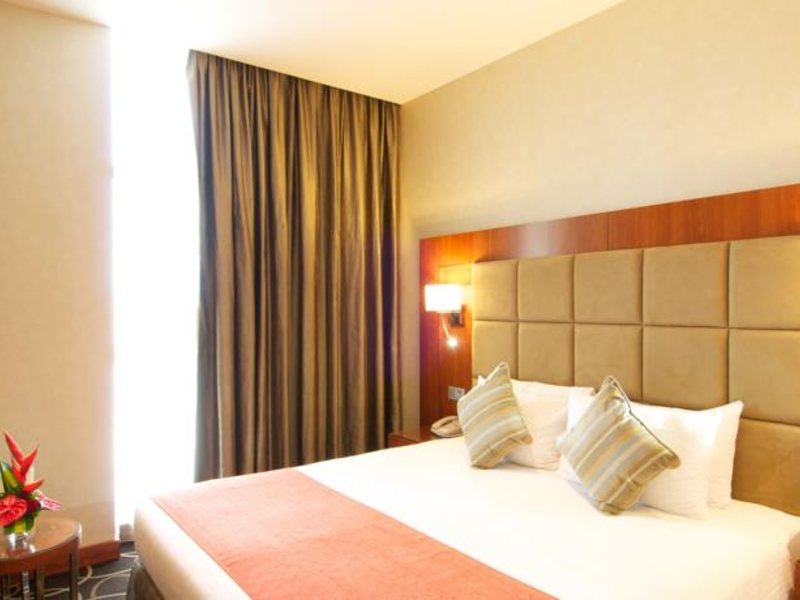 Ramada Chelsea Al Barsha 48898