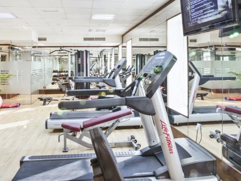 Ramada Deira Hotel By Landmark 118479