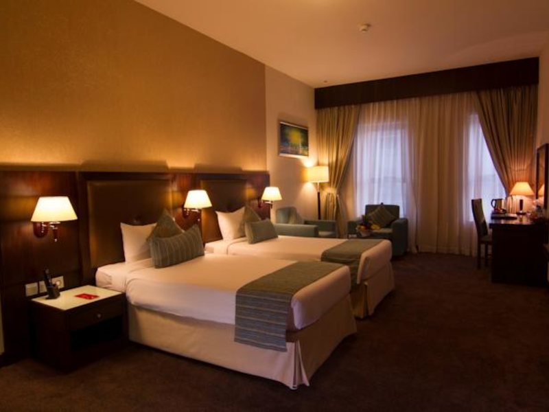 Ramada Deira Hotel By Landmark 118483