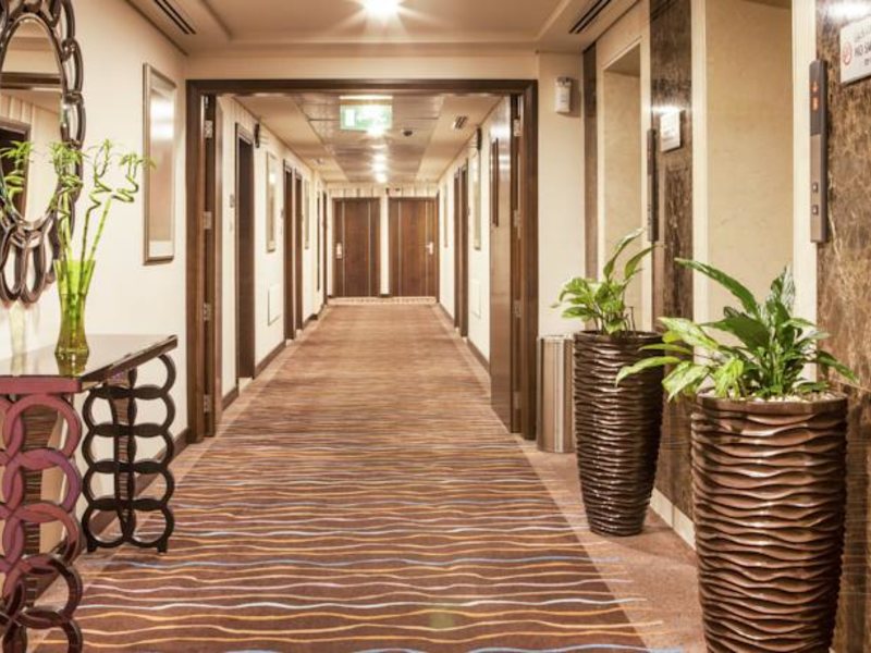 Ramada Deira Hotel By Landmark 118484