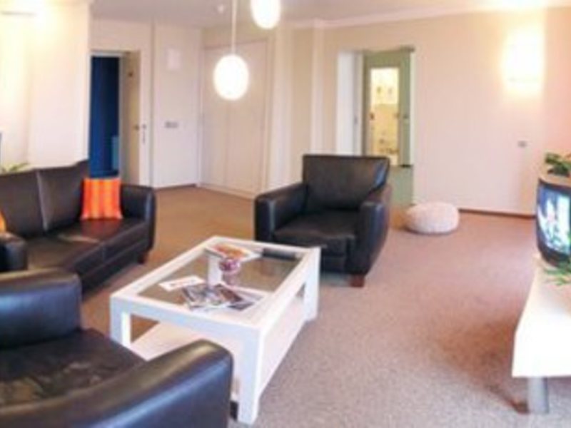 Ramada Donetsk Hotel (ex 12203