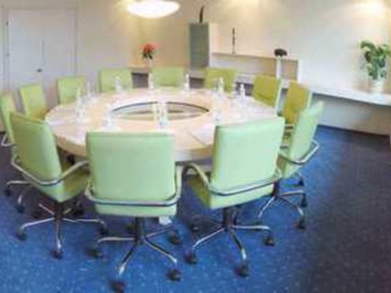 Ramada Donetsk Hotel (ex 12205