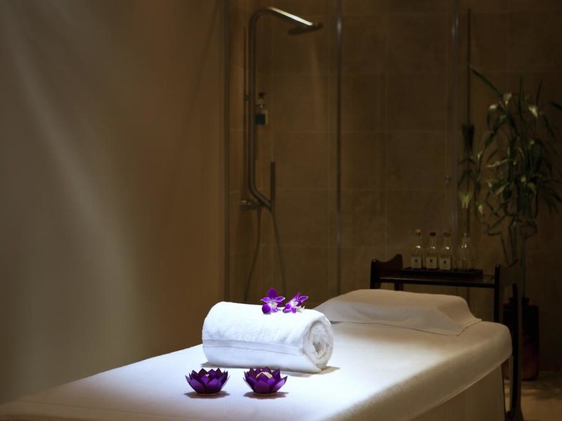 Ramada Downtown Abu Dhabi (ex 191997