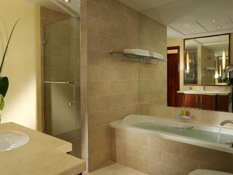 Ramada Downtown Dubai Apt 178152