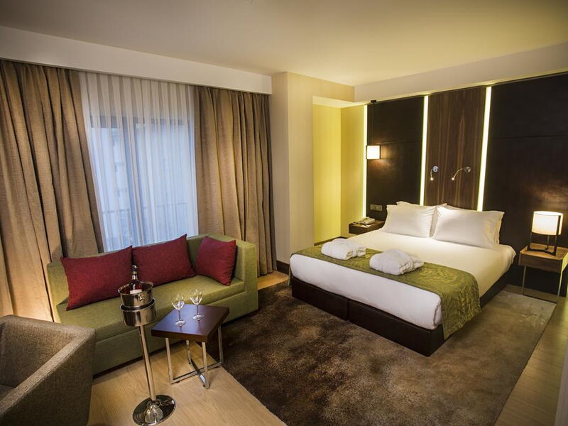 Ramada Encore Istanbul Airport 280703