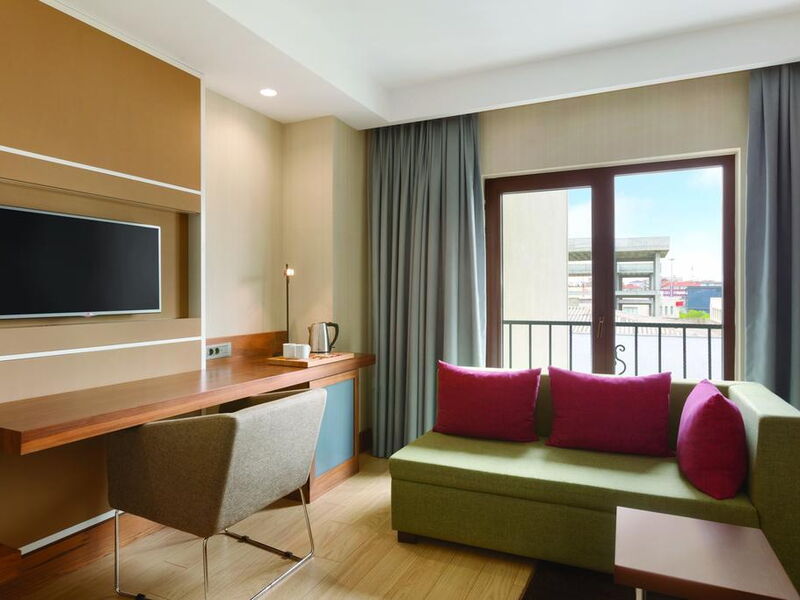 Ramada Encore Istanbul Airport 280716