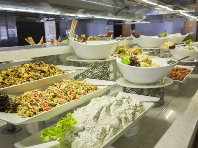 Ramada Hotel & Suite Kusadasi 277195