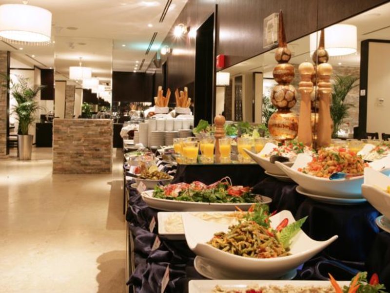 Ramada Hotel & Suites 53935