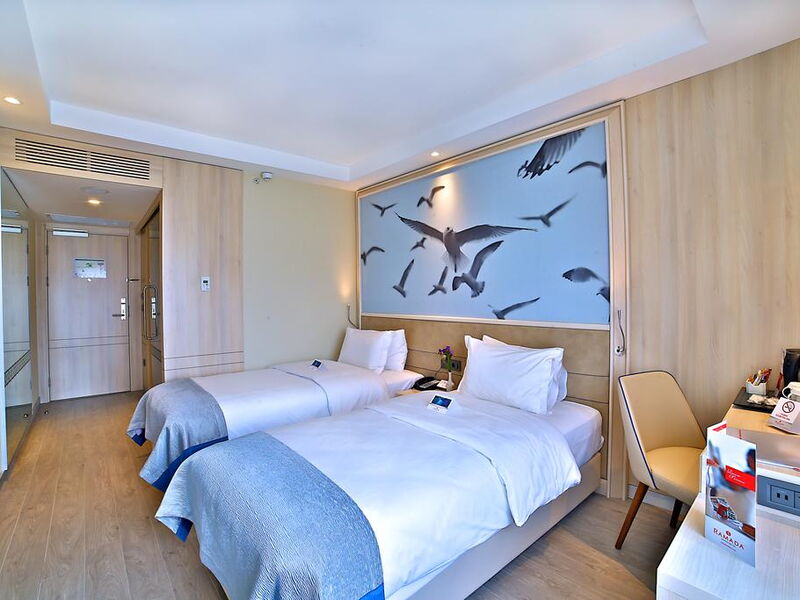 Ramada Istanbul Old City Hotel 243367
