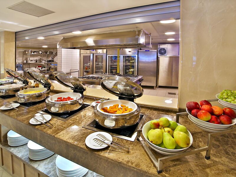 Ramada Istanbul Old City Hotel 243371