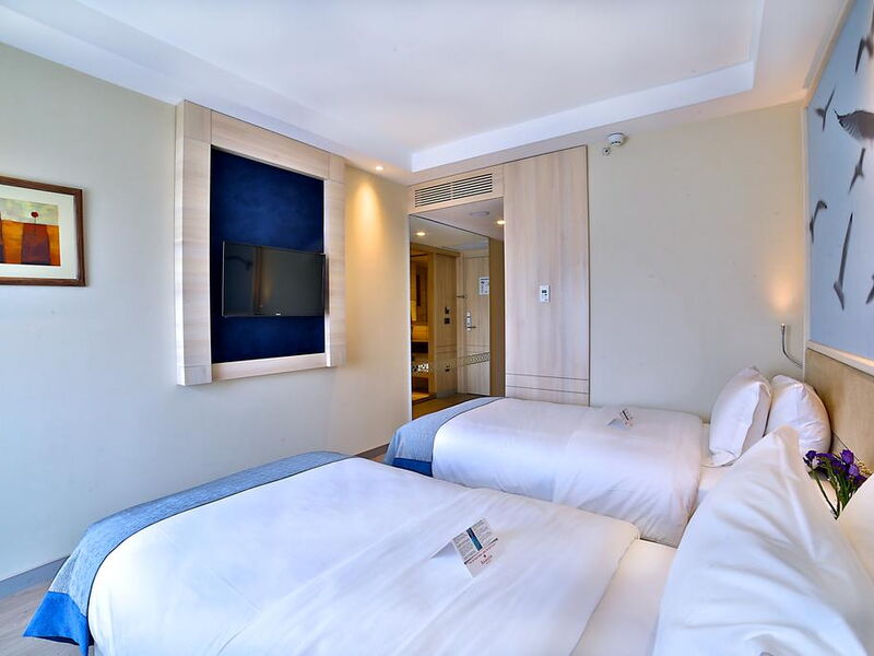 Ramada Istanbul Old City Hotel 243372