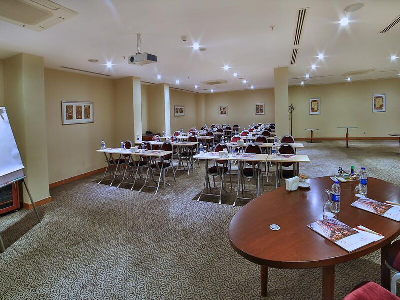 Ramada Istanbul Old City Hotel 243376